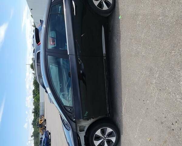 Черный Хендай Ioniq, объемом двигателя 0 л и пробегом 60 тыс. км за 9299 $, фото 5 на Automoto.ua