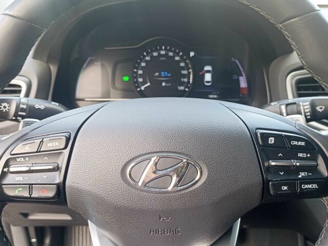 Черный Хендай Ioniq, объемом двигателя 0 л и пробегом 85 тыс. км за 7200 $, фото 9 на Automoto.ua