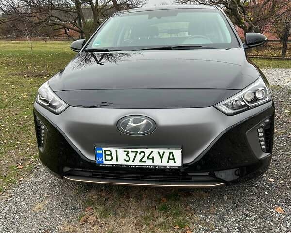 Чорний Хендай Ioniq, об'ємом двигуна 0 л та пробігом 65 тис. км за 15500 $, фото 15 на Automoto.ua