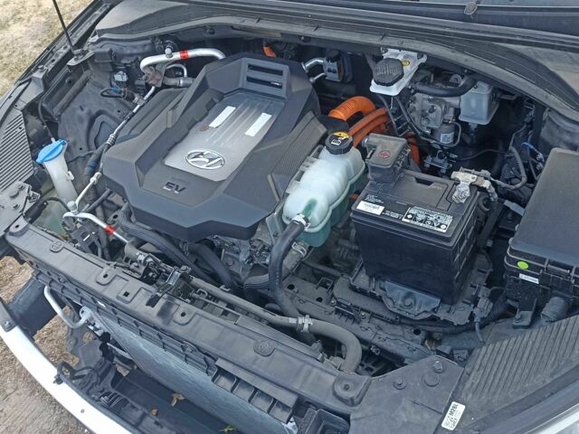 Черный Хендай Ioniq, объемом двигателя 0 л и пробегом 85 тыс. км за 7200 $, фото 16 на Automoto.ua