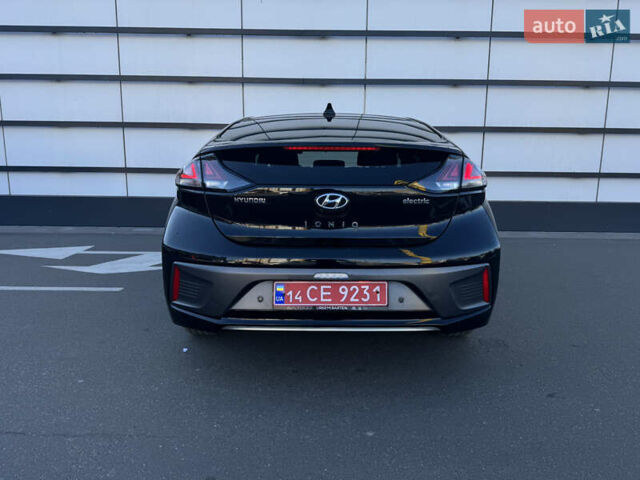 Чорний Хендай Ioniq, об'ємом двигуна 0 л та пробігом 102 тис. км за 14900 $, фото 11 на Automoto.ua