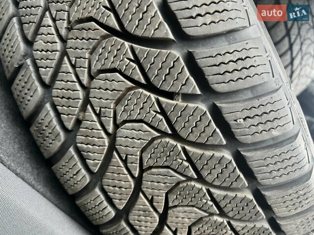 Чорний Хендай Ioniq, об'ємом двигуна 0 л та пробігом 90 тис. км за 14150 $, фото 65 на Automoto.ua