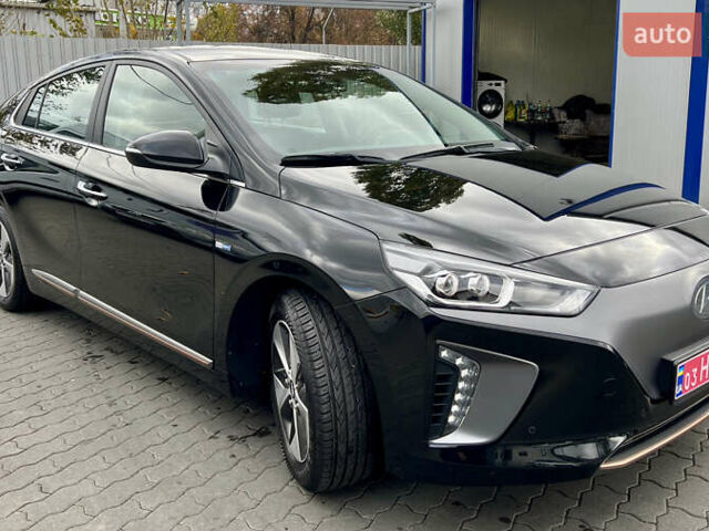 Чорний Хендай Ioniq, об'ємом двигуна 0 л та пробігом 90 тис. км за 14150 $, фото 19 на Automoto.ua
