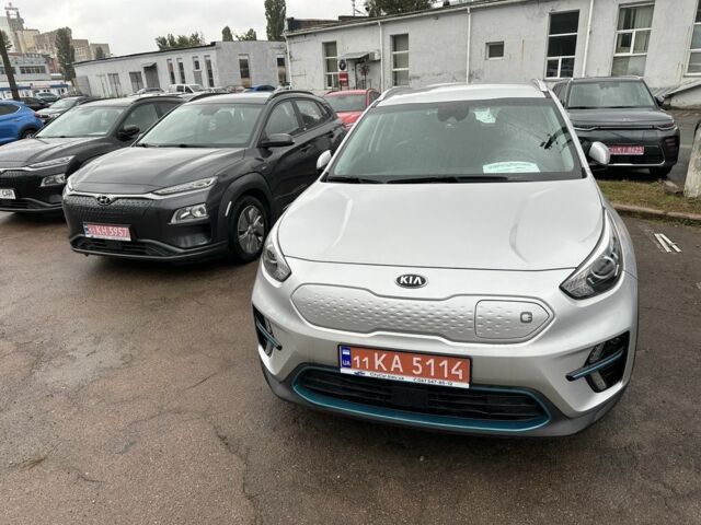 Черный Хендай Ioniq, объемом двигателя 0 л и пробегом 50 тыс. км за 394 $, фото 1 на Automoto.ua