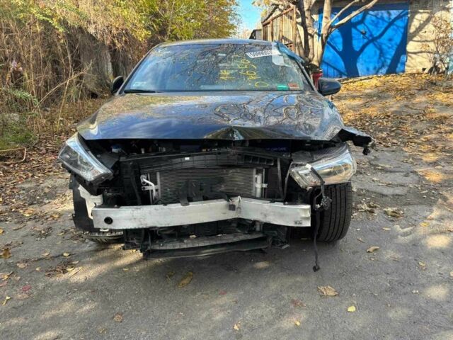 Чорний Хендай Ioniq, об'ємом двигуна 0 л та пробігом 139 тис. км за 7000 $, фото 10 на Automoto.ua