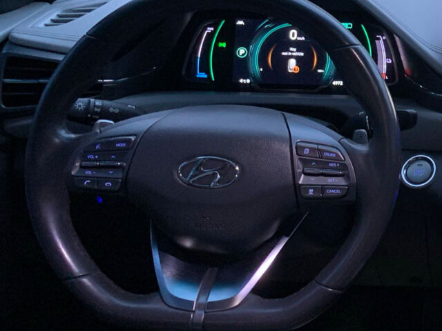 Черный Хендай Ioniq, объемом двигателя 39 л и пробегом 62 тыс. км за 19700 $, фото 12 на Automoto.ua