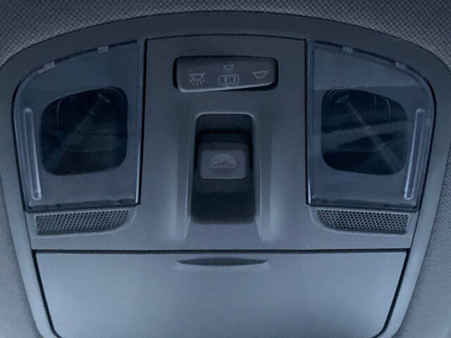 Черный Хендай Ioniq, объемом двигателя 39 л и пробегом 62 тыс. км за 19700 $, фото 15 на Automoto.ua