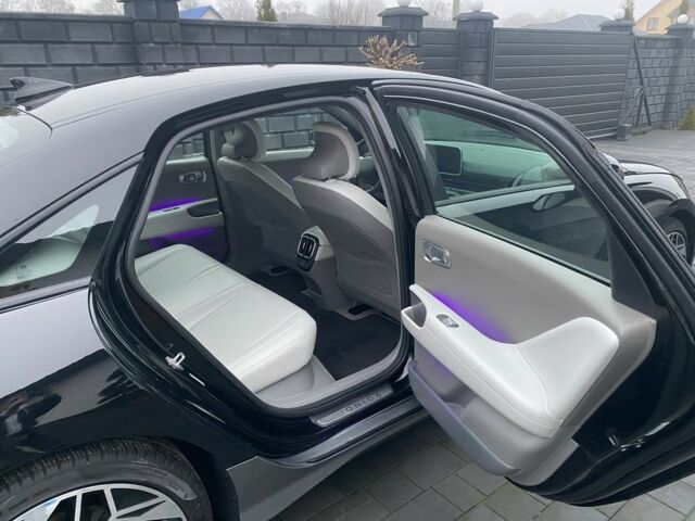 Черный Хендай Ioniq, объемом двигателя 0 л и пробегом 17 тыс. км за 24400 $, фото 10 на Automoto.ua