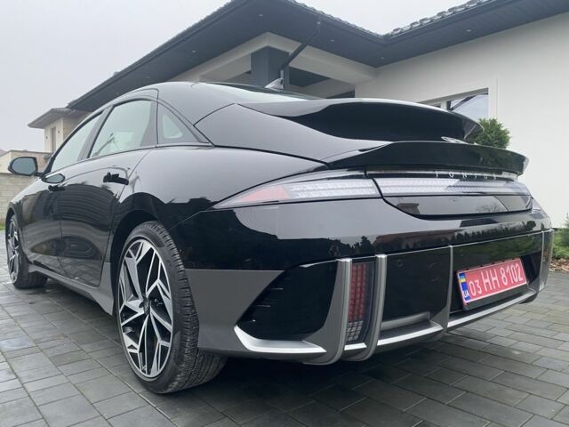 Черный Хендай Ioniq, объемом двигателя 0 л и пробегом 17 тыс. км за 24400 $, фото 7 на Automoto.ua