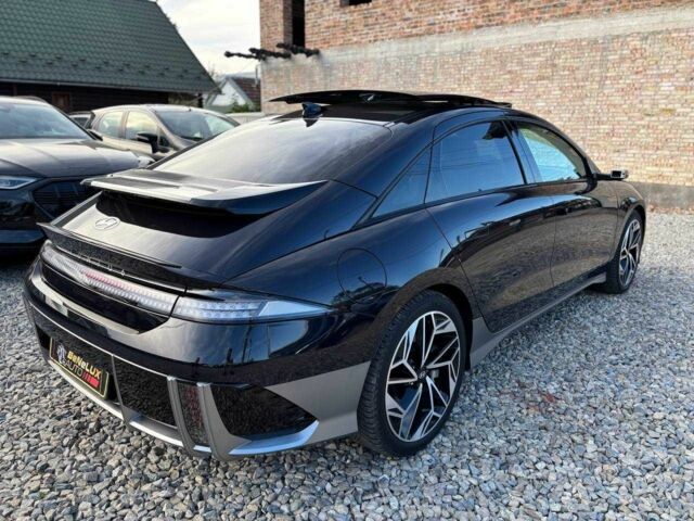 Черный Хендай Ioniq, объемом двигателя 0 л и пробегом 14 тыс. км за 33499 $, фото 7 на Automoto.ua