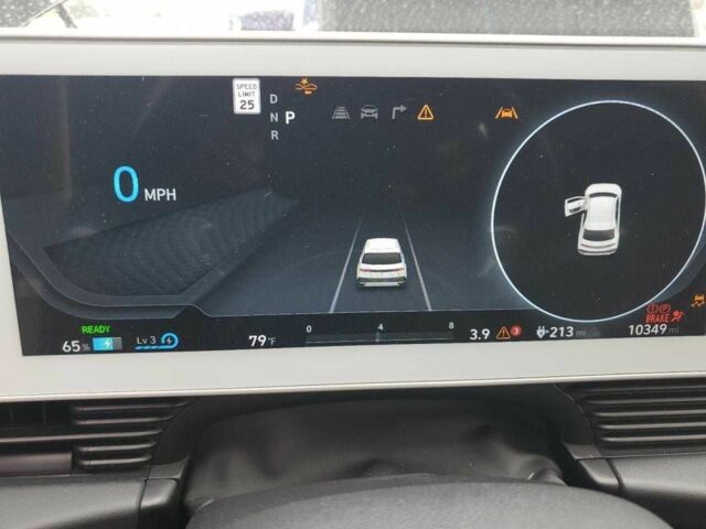 Черный Хендай Ioniq, объемом двигателя 0 л и пробегом 17 тыс. км за 12000 $, фото 8 на Automoto.ua