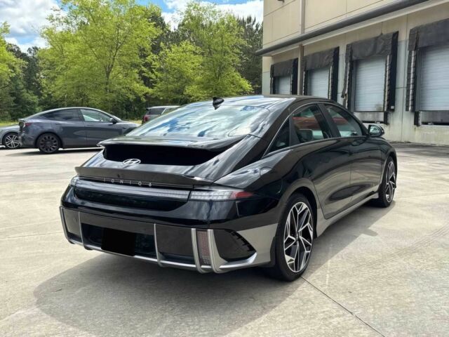 Черный Хендай Ioniq, объемом двигателя 0 л и пробегом 24 тыс. км за 13500 $, фото 6 на Automoto.ua