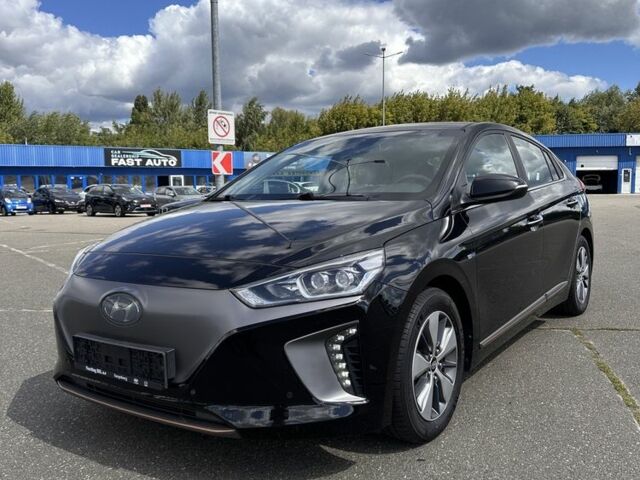 Черный Хендай Ioniq, объемом двигателя 0 л и пробегом 121 тыс. км за 12900 $, фото 16 на Automoto.ua