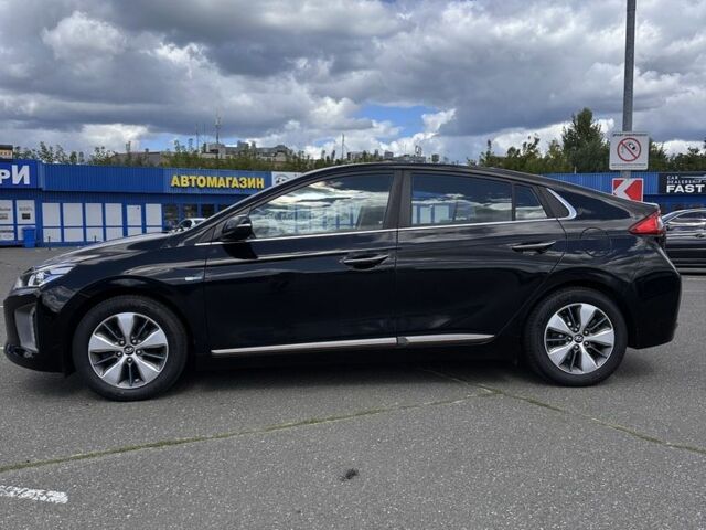 Черный Хендай Ioniq, объемом двигателя 0 л и пробегом 121 тыс. км за 12900 $, фото 17 на Automoto.ua