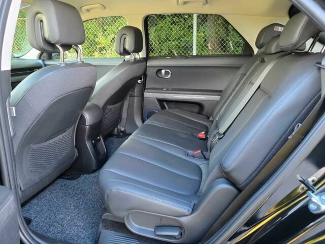 Чорний Хендай Ioniq, об'ємом двигуна 0 л та пробігом 89 тис. км за 26500 $, фото 3 на Automoto.ua