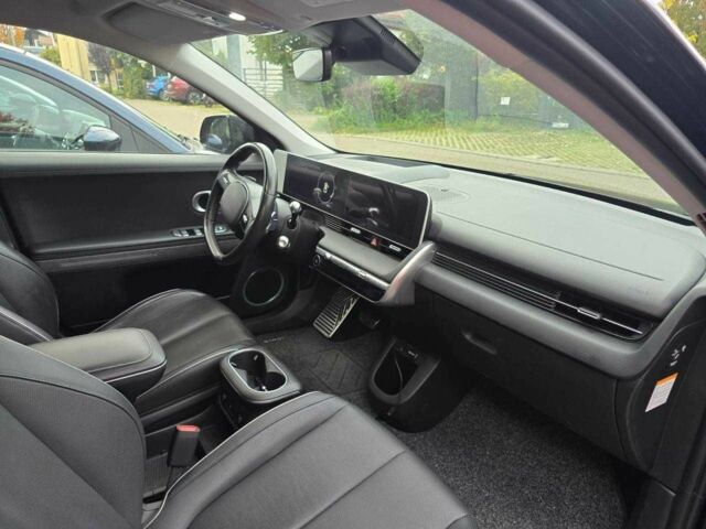 Чорний Хендай Ioniq, об'ємом двигуна 0 л та пробігом 89 тис. км за 26500 $, фото 10 на Automoto.ua