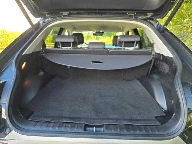 Чорний Хендай Ioniq, об'ємом двигуна 0 л та пробігом 89 тис. км за 26500 $, фото 4 на Automoto.ua