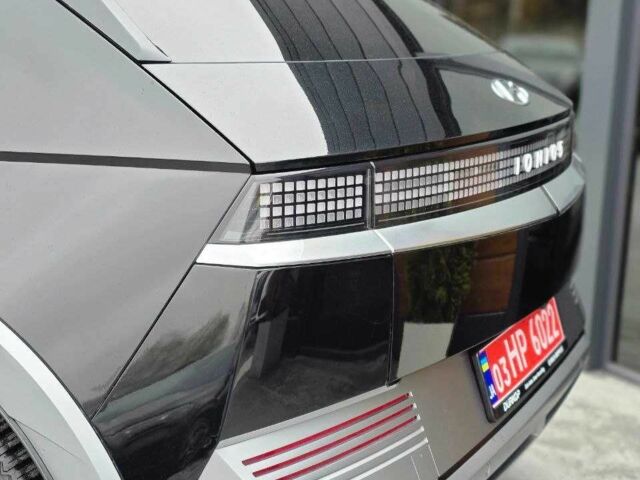 Черный Хендай Ioniq, объемом двигателя 0 л и пробегом 91 тыс. км за 25900 $, фото 12 на Automoto.ua