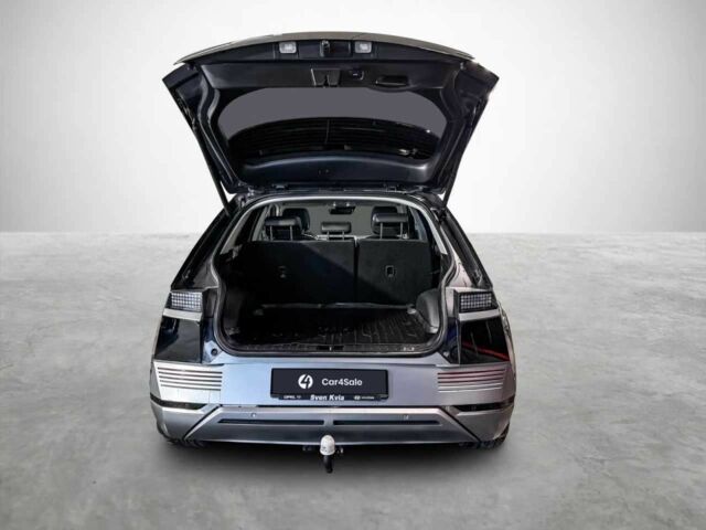 Черный Хендай Ioniq, объемом двигателя 0 л и пробегом 64 тыс. км за 29500 $, фото 4 на Automoto.ua