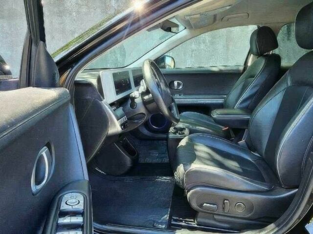 Черный Хендай Ioniq, объемом двигателя 0 л и пробегом 17 тыс. км за 11600 $, фото 9 на Automoto.ua