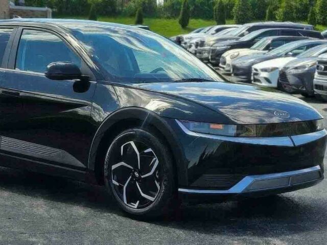 Чорний Хендай Ioniq, об'ємом двигуна 0 л та пробігом 34 тис. км за 15400 $, фото 1 на Automoto.ua