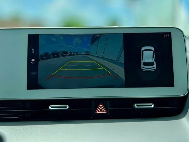 Черный Хендай Ioniq, объемом двигателя 0 л и пробегом 10 тыс. км за 11100 $, фото 8 на Automoto.ua