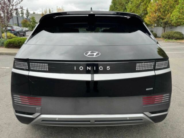 Чорний Хендай Ioniq, об'ємом двигуна 0 л та пробігом 11 тис. км за 12700 $, фото 4 на Automoto.ua