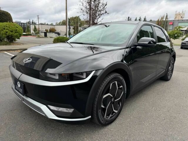 Черный Хендай Ioniq, объемом двигателя 0 л и пробегом 24 тыс. км за 9800 $, фото 2 на Automoto.ua