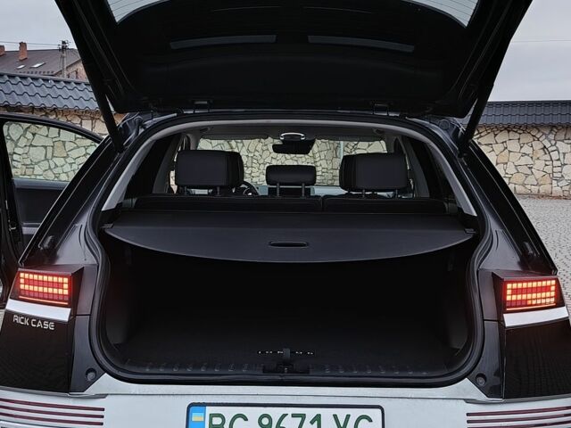 Черный Хендай Ioniq, объемом двигателя 0 л и пробегом 33 тыс. км за 617 $, фото 14 на Automoto.ua