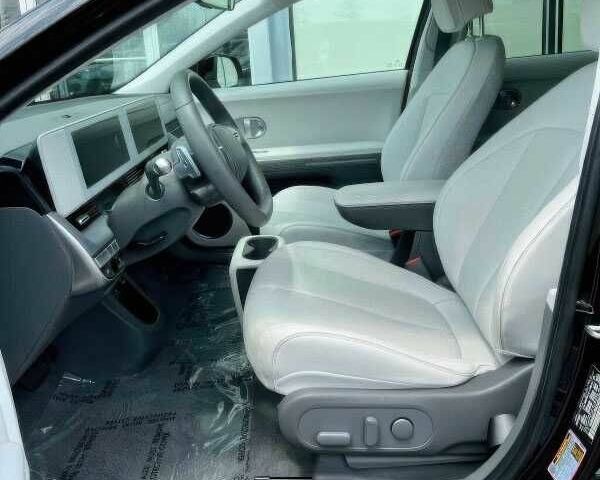 Чорний Хендай Ioniq, об'ємом двигуна 0 л та пробігом 20 тис. км за 18000 $, фото 8 на Automoto.ua