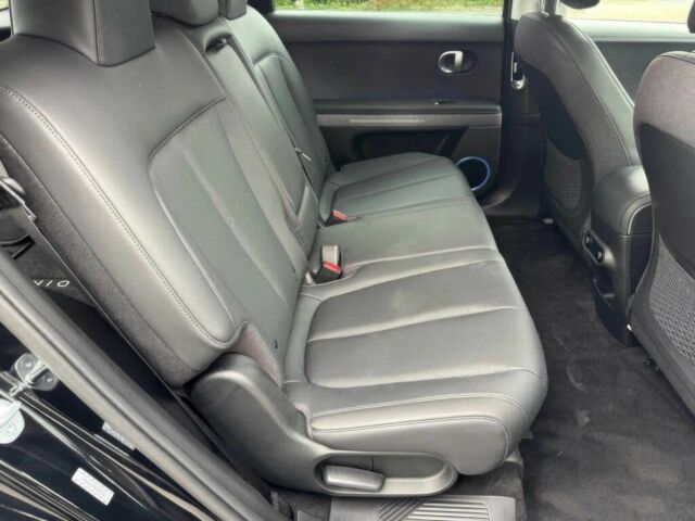 Чорний Хендай Ioniq, об'ємом двигуна 0 л та пробігом 11 тис. км за 12700 $, фото 10 на Automoto.ua