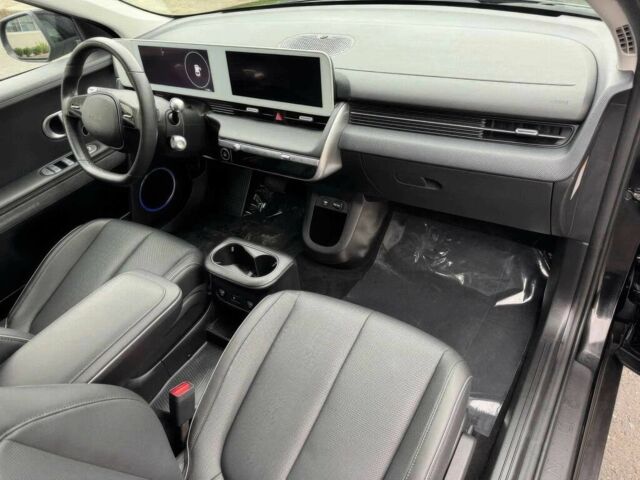 Черный Хендай Ioniq, объемом двигателя 0 л и пробегом 24 тыс. км за 9800 $, фото 8 на Automoto.ua