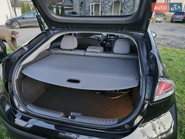 Черный Хендай Ioniq, объемом двигателя 0 л и пробегом 180 тыс. км за 14300 $, фото 25 на Automoto.ua