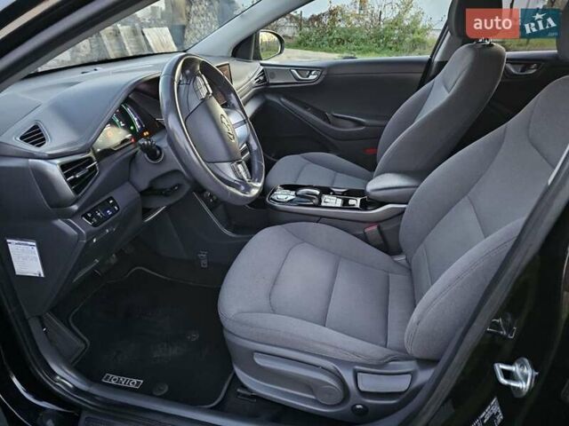 Черный Хендай Ioniq, объемом двигателя 0 л и пробегом 180 тыс. км за 14300 $, фото 20 на Automoto.ua