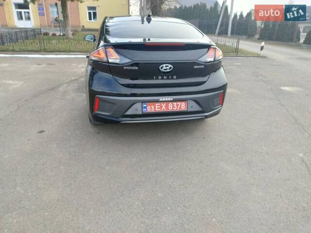 Черный Хендай Ioniq, объемом двигателя 0 л и пробегом 113 тыс. км за 14600 $, фото 8 на Automoto.ua