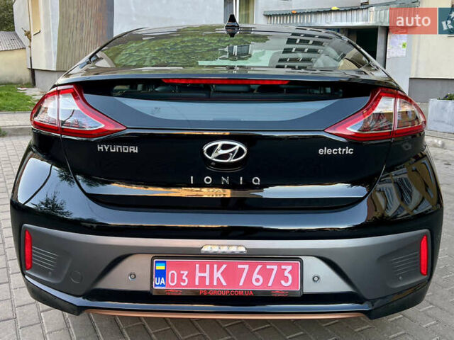 Чорний Хендай Ioniq, об'ємом двигуна 0 л та пробігом 94 тис. км за 13890 $, фото 36 на Automoto.ua