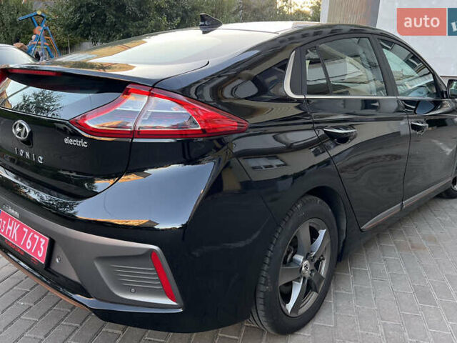 Чорний Хендай Ioniq, об'ємом двигуна 0 л та пробігом 94 тис. км за 13890 $, фото 37 на Automoto.ua
