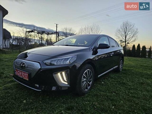 Черный Хендай Ioniq, объемом двигателя 0 л и пробегом 180 тыс. км за 14300 $, фото 4 на Automoto.ua