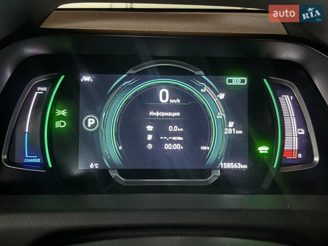 Черный Хендай Ioniq, объемом двигателя 0 л и пробегом 158 тыс. км за 15450 $, фото 45 на Automoto.ua