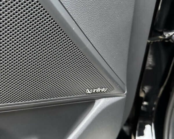 Черный Хендай Ioniq, объемом двигателя 0 л и пробегом 119 тыс. км за 15999 $, фото 16 на Automoto.ua