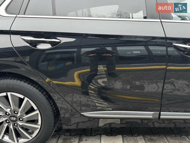 Черный Хендай Ioniq, объемом двигателя 0 л и пробегом 47 тыс. км за 16100 $, фото 61 на Automoto.ua