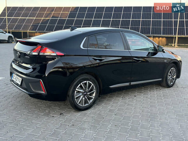 Черный Хендай Ioniq, объемом двигателя 0 л и пробегом 158 тыс. км за 15450 $, фото 13 на Automoto.ua