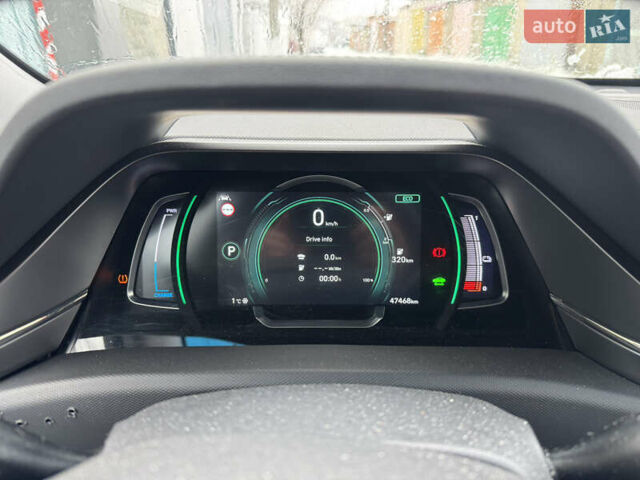 Черный Хендай Ioniq, объемом двигателя 0 л и пробегом 47 тыс. км за 16100 $, фото 29 на Automoto.ua