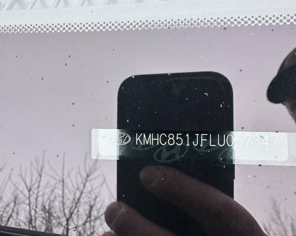 Черный Хендай Ioniq, объемом двигателя 0 л и пробегом 119 тыс. км за 15999 $, фото 30 на Automoto.ua