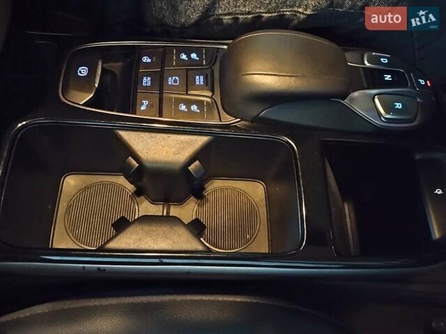 Коричневый Хендай Ioniq, объемом двигателя 0 л и пробегом 136 тыс. км за 15700 $, фото 35 на Automoto.ua