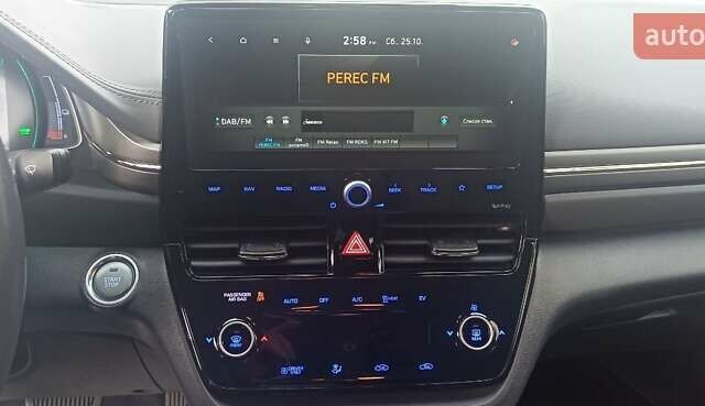 Коричневый Хендай Ioniq, объемом двигателя 0 л и пробегом 87 тыс. км за 15000 $, фото 21 на Automoto.ua