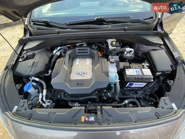 Коричневий Хендай Ioniq, об'ємом двигуна 0 л та пробігом 76 тис. км за 15500 $, фото 36 на Automoto.ua