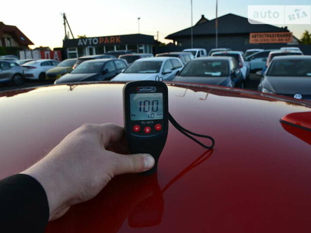 Червоний Хендай Ioniq, об'ємом двигуна 0 л та пробігом 115 тис. км за 13999 $, фото 45 на Automoto.ua