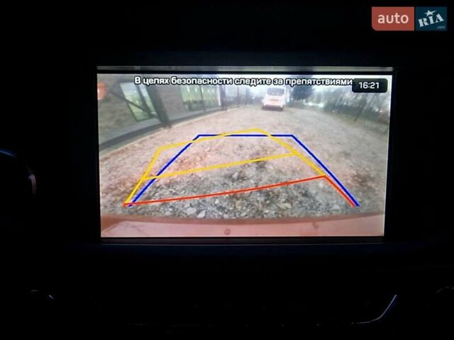 Красный Хендай Ioniq, объемом двигателя 0 л и пробегом 142 тыс. км за 12950 $, фото 33 на Automoto.ua