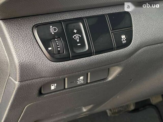 Хендай Ioniq, объемом двигателя 0 л и пробегом 103 тыс. км за 17000 $, фото 17 на Automoto.ua